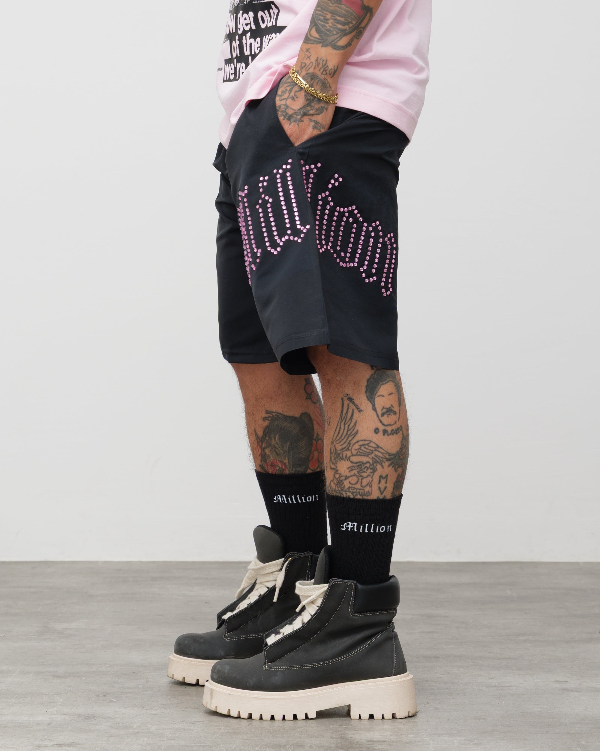 Shorts Tech Nero - Diamond Rosa
