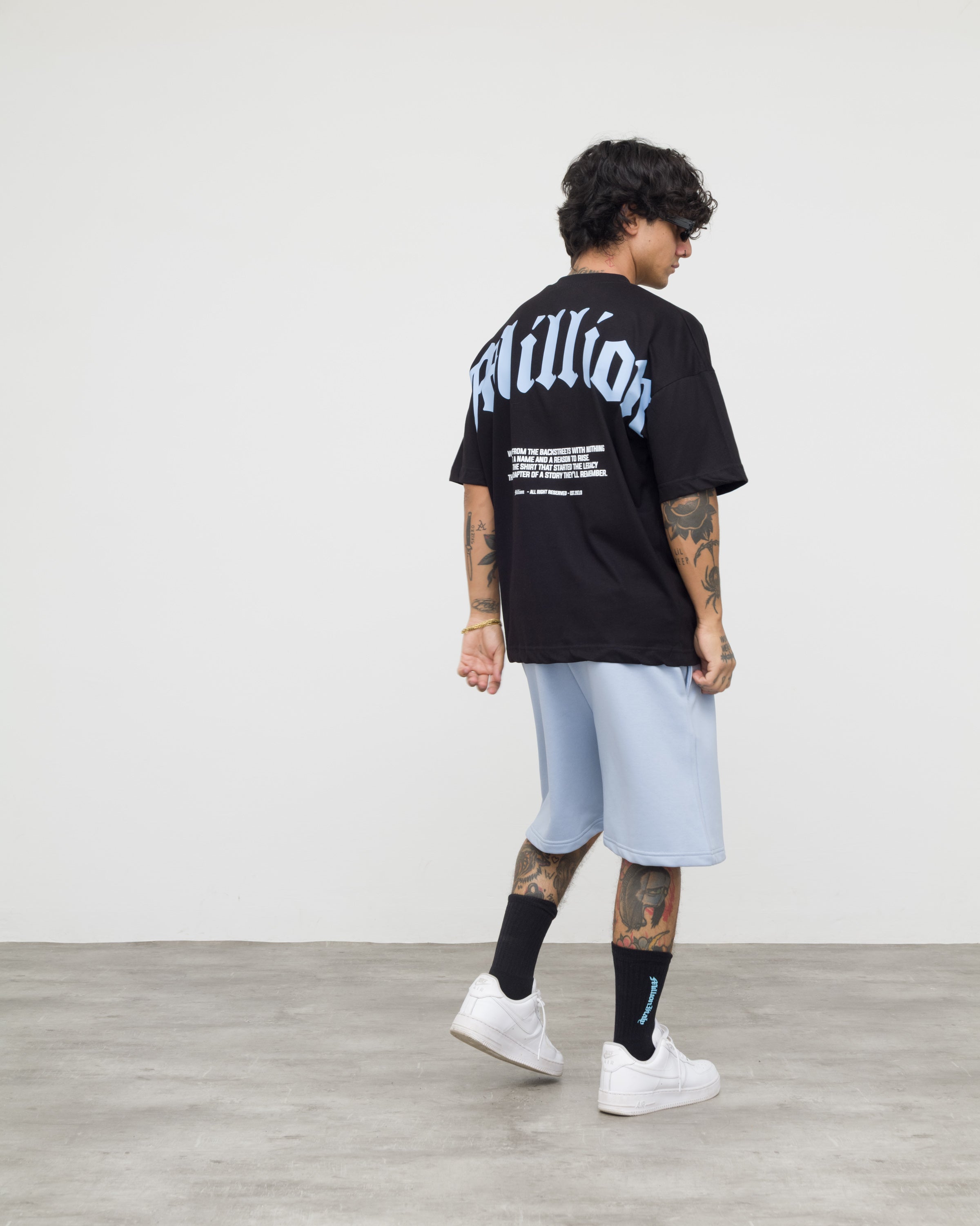 Shorts SIGILLVM Blau