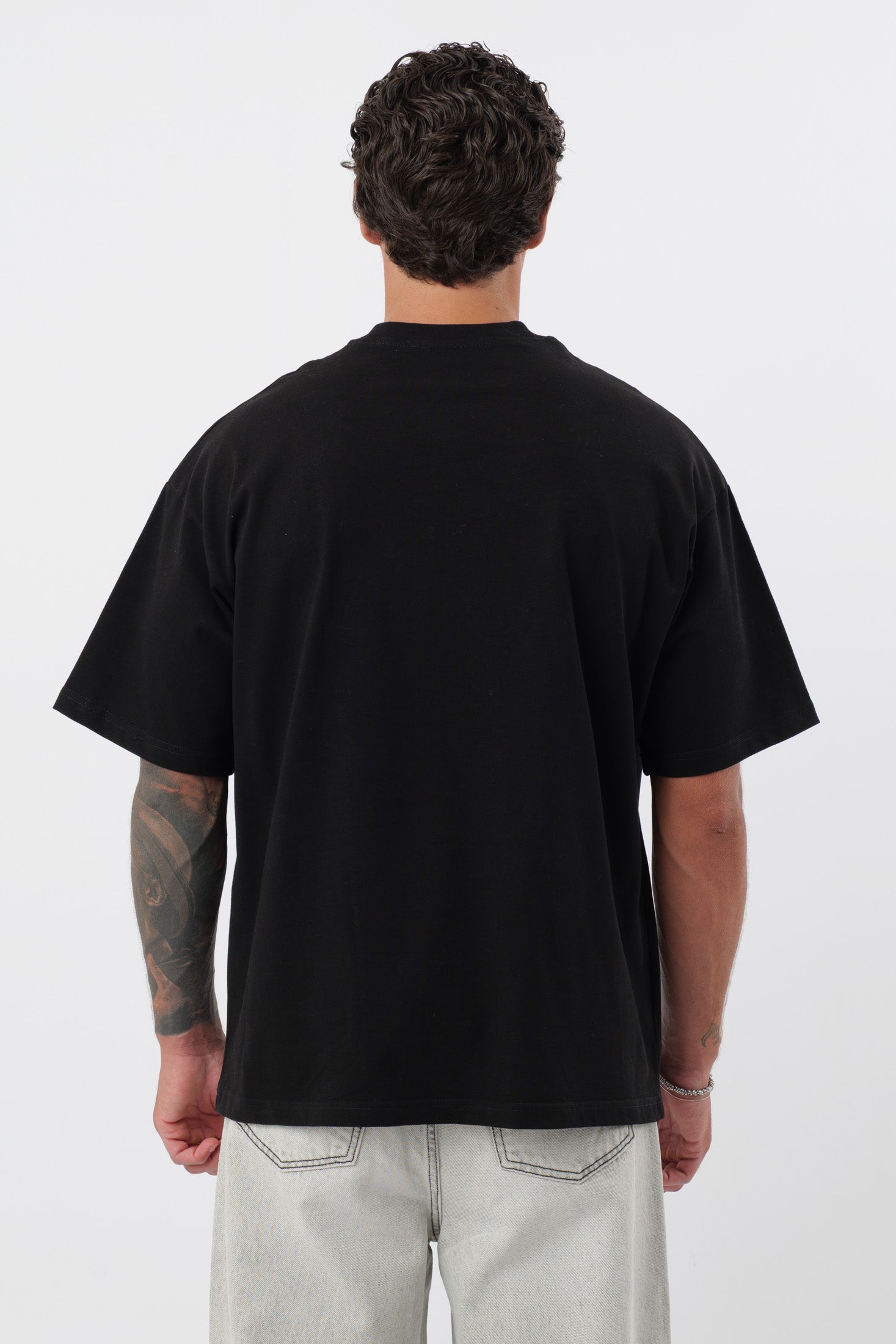 Schwarzes „Archive“-T-Shirt