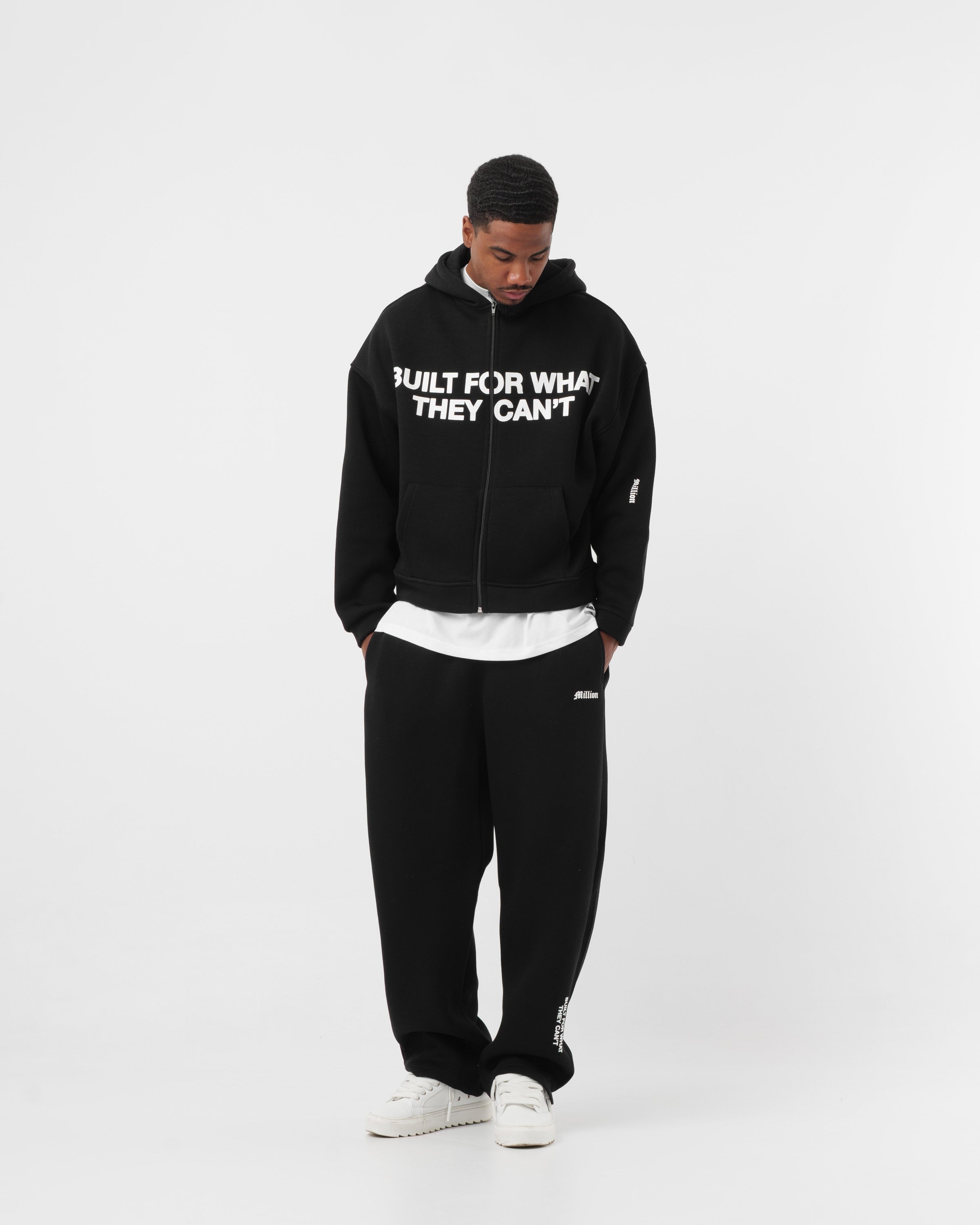 Trainingsanzug in Schwarz