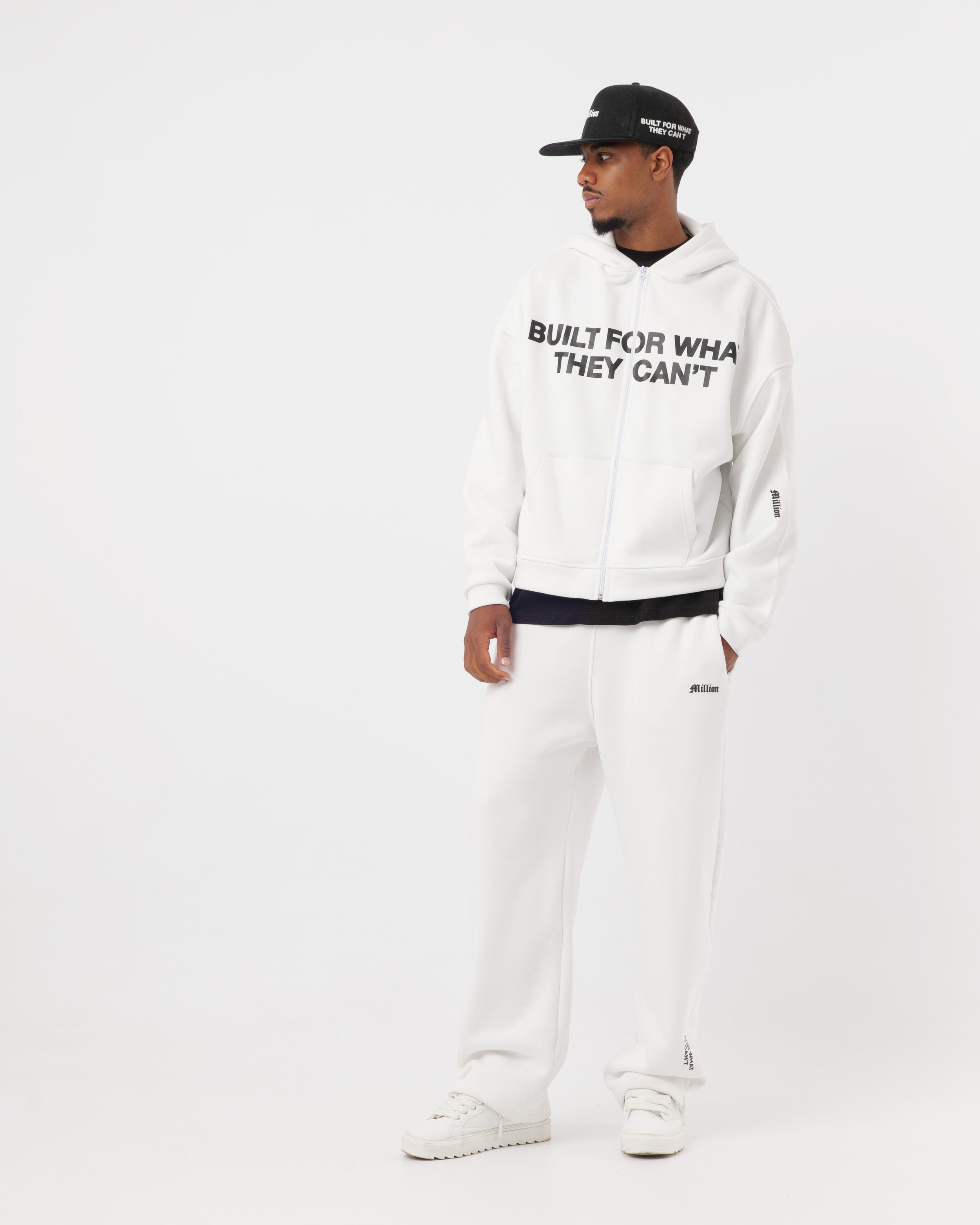 Trainingsanzug in Creme