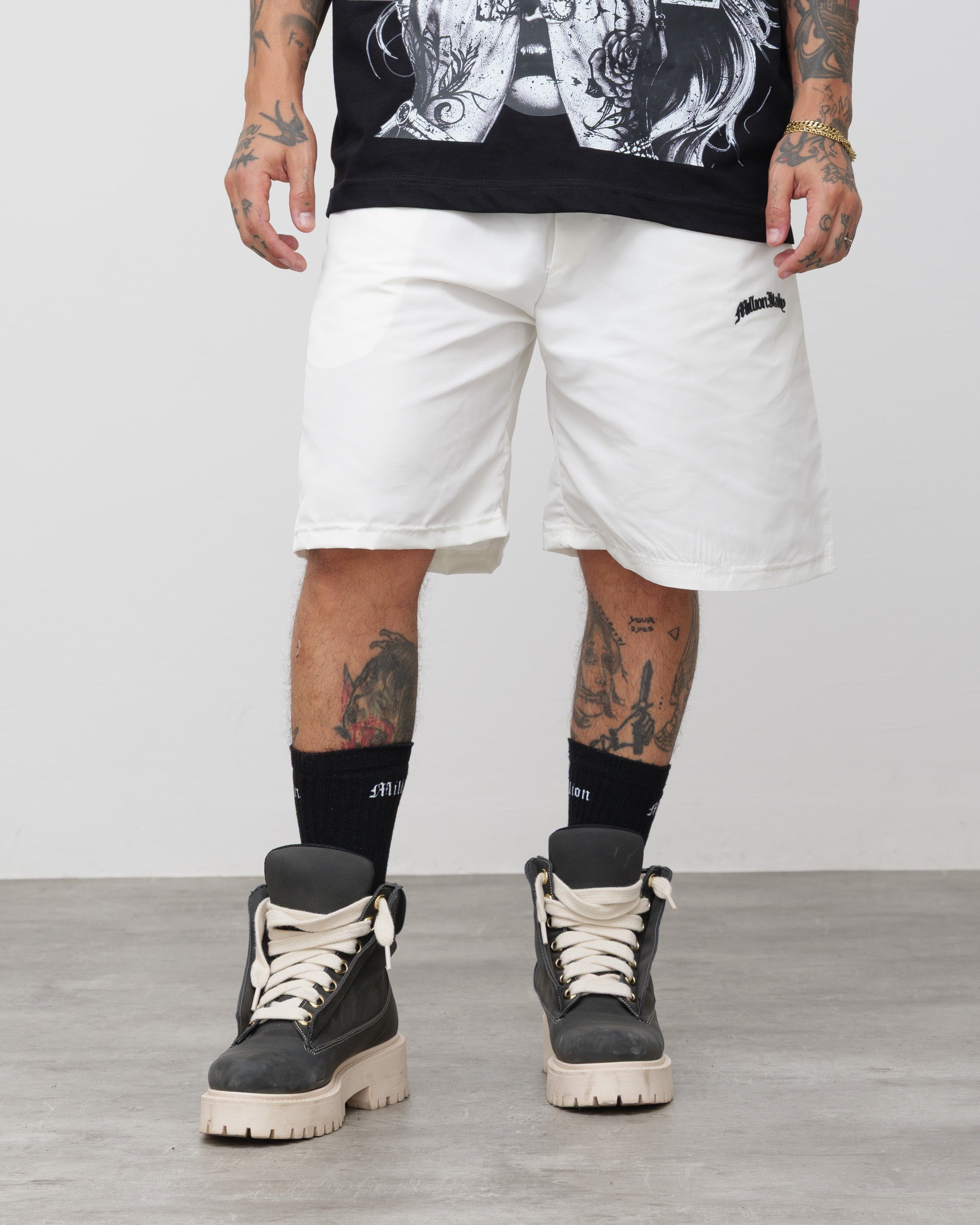 Shorts Tech Bianco - Logo Nero
