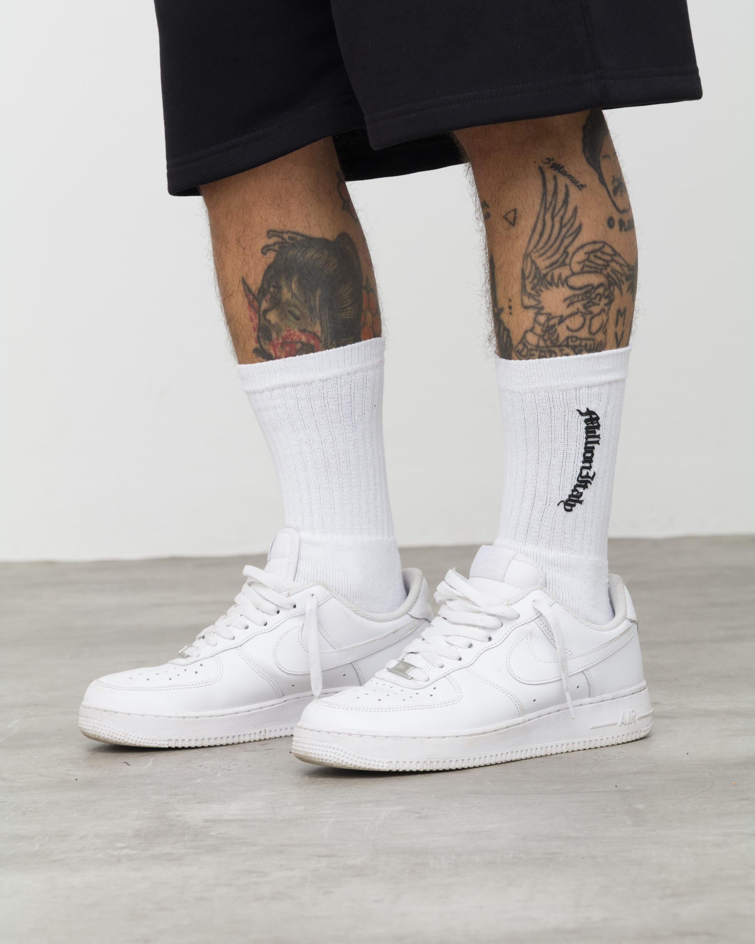 Shorts SIGILLVM Schwarz