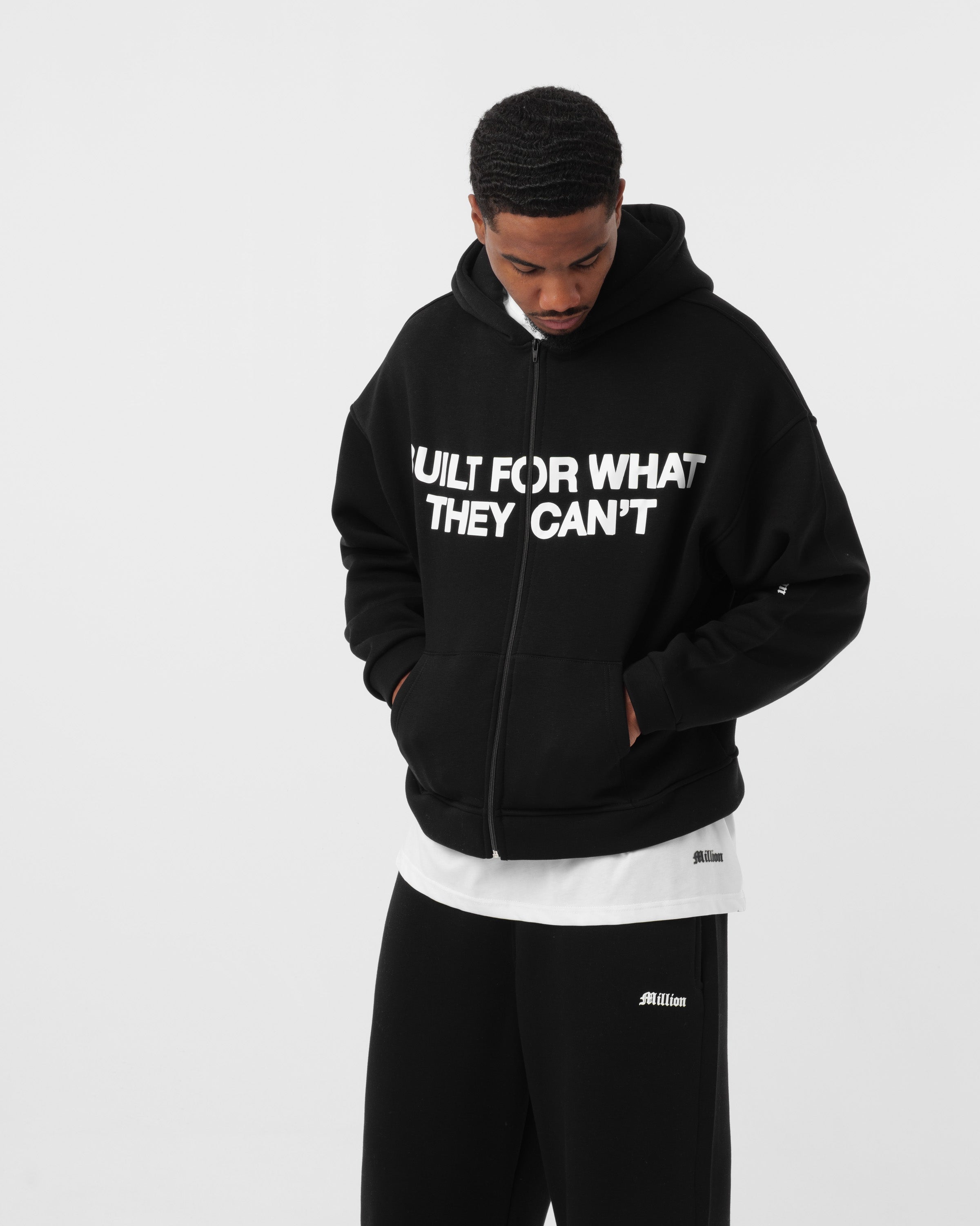 Trainingsanzug in Schwarz