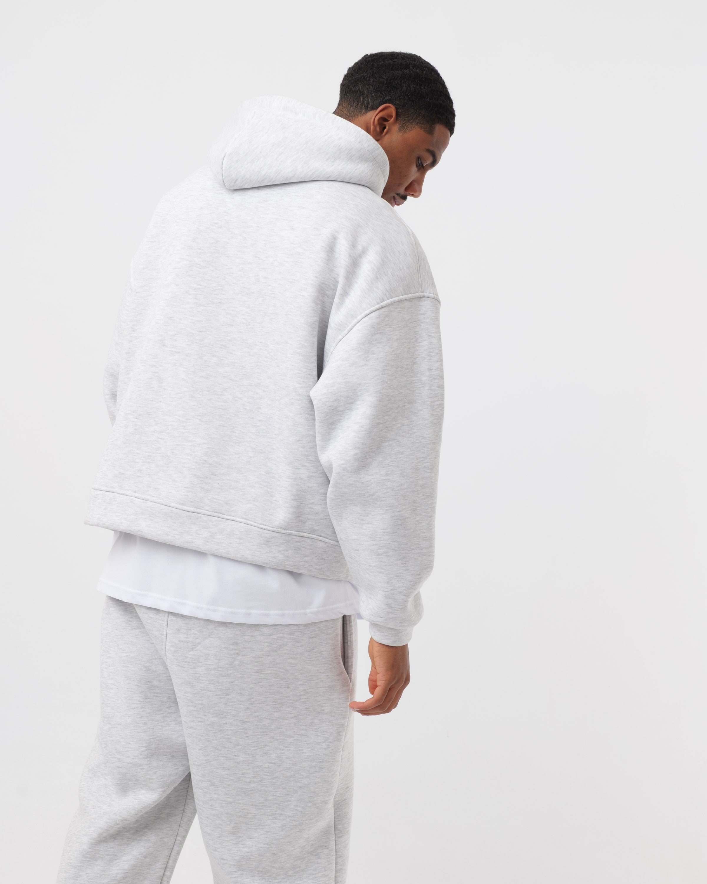 Trainingsanzug, Grau